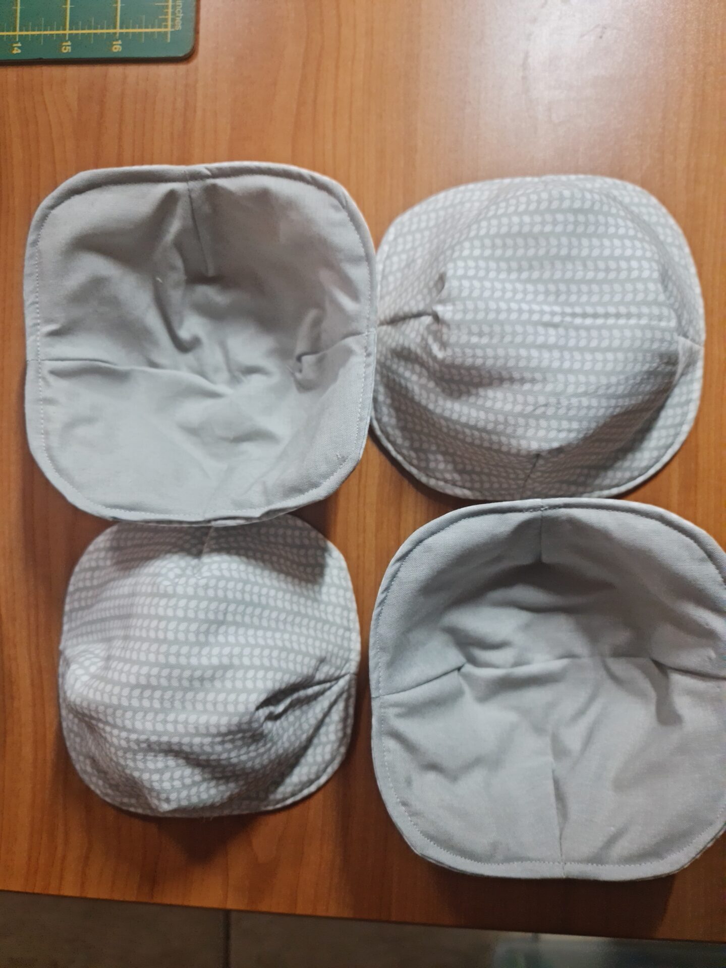 Grey Leaf Pattern with Grey - Reversible Bowls Holders - Small